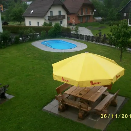 Apartment App 5 *